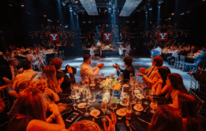 Yacoub cerró el año con una gran fiesta en Vonharv