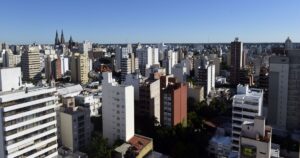 La suba del metro cuadrado en La Plata impulsa al mercado y reactiva la expectativa del crédito