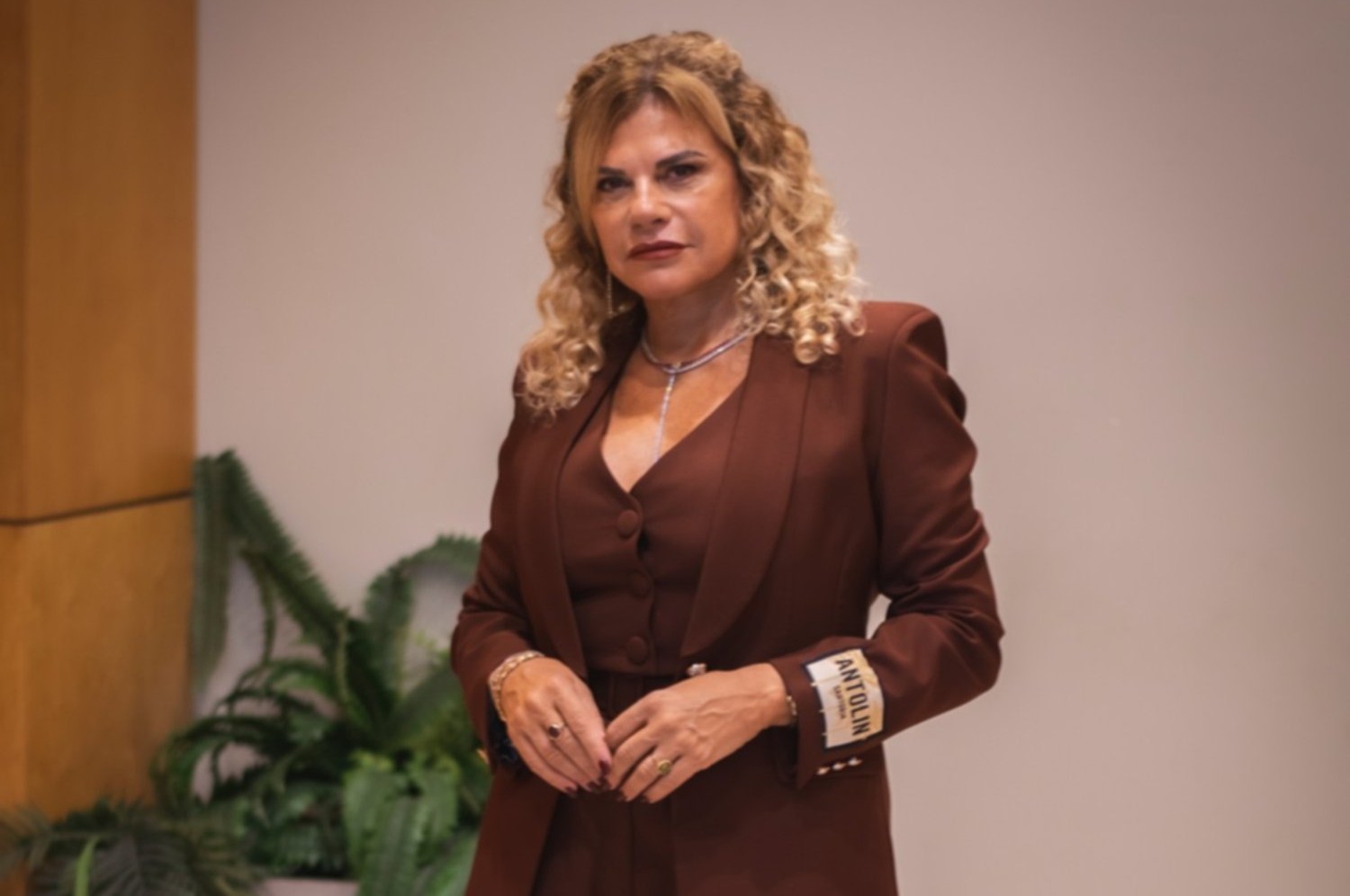Viviana Yacoub, fundadora y presidente. Arquitecta y martillera pública