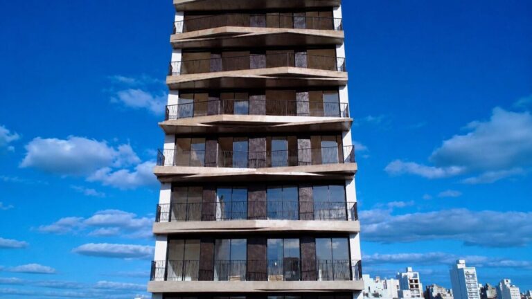 Yacoub inauguró Torre Melek, su tercer edificio entregado en 2026