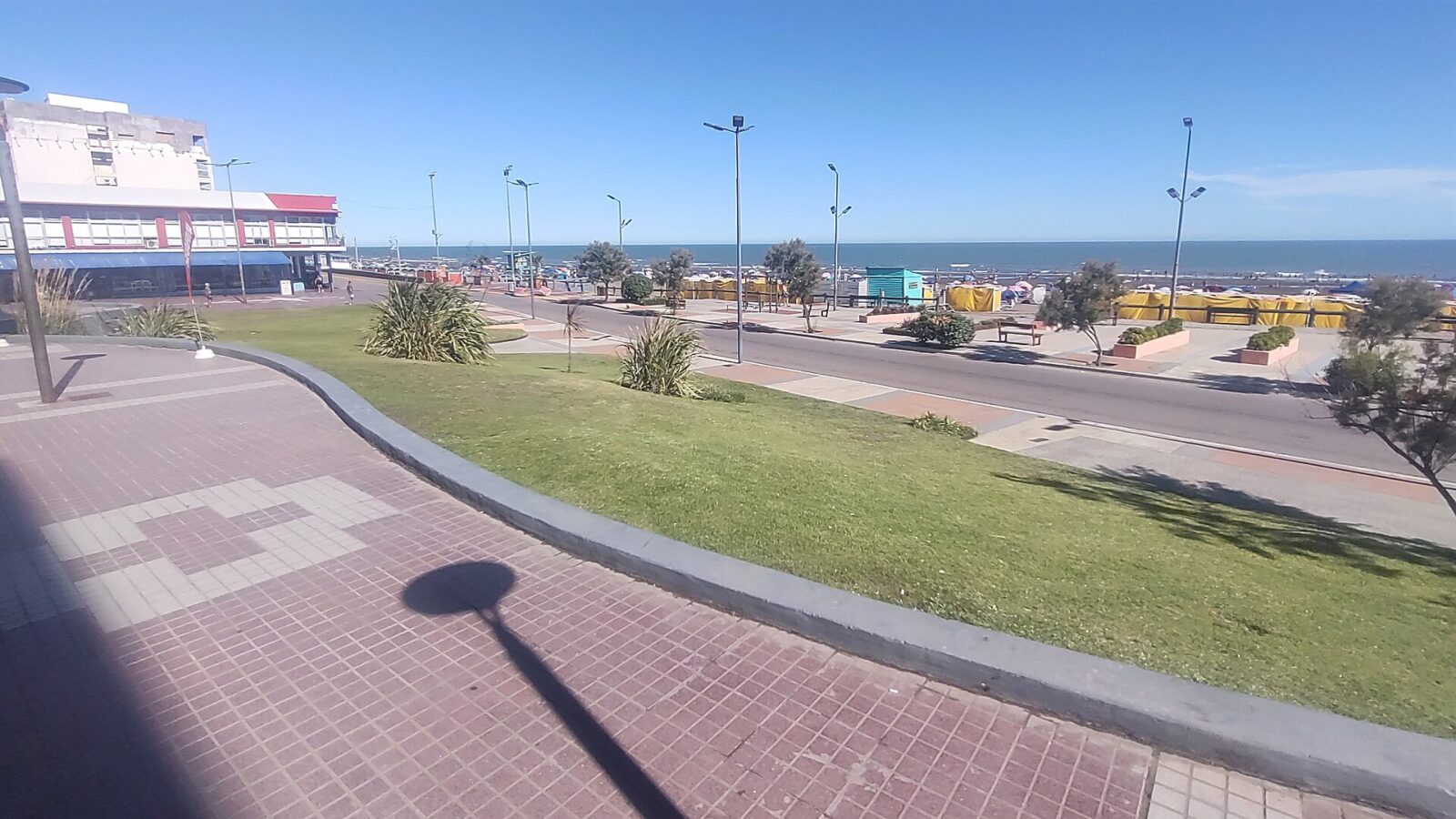 La costanera central de Monte Hermoso